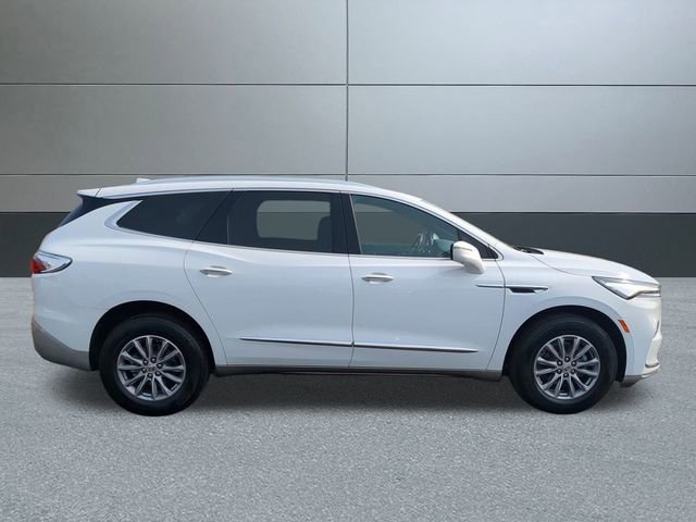 Used 2024 Buick Enclave Premium image 7