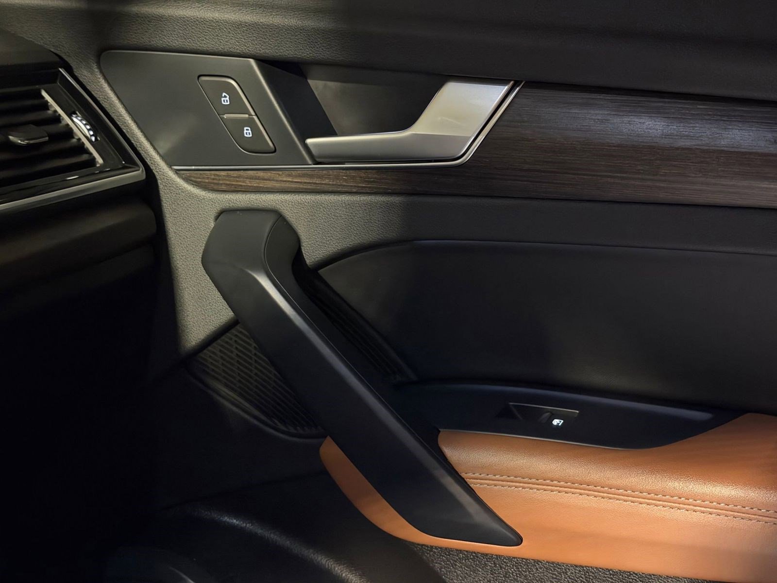 Certified 2023 Audi Q5 2.0T Premium Plus w/ Premium Plus Package AWD/4WD image 26