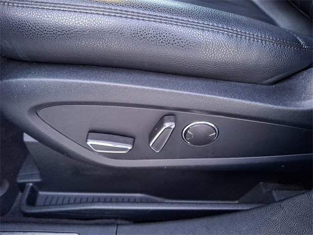 Certified 2022 Lincoln Nautilus AWD image 16