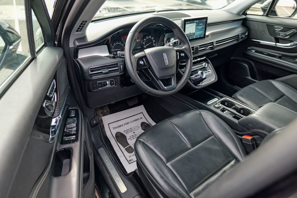 Used 2022 Lincoln Corsair AWD w/ Equipment Group 101A image 14