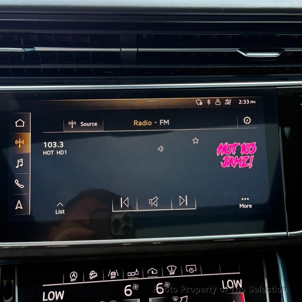 Used 2019 Audi Q8 Prestige AWD/4WD image 29