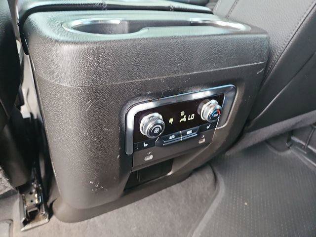 Used 2024 GMC Yukon XL Denali RWD image 21