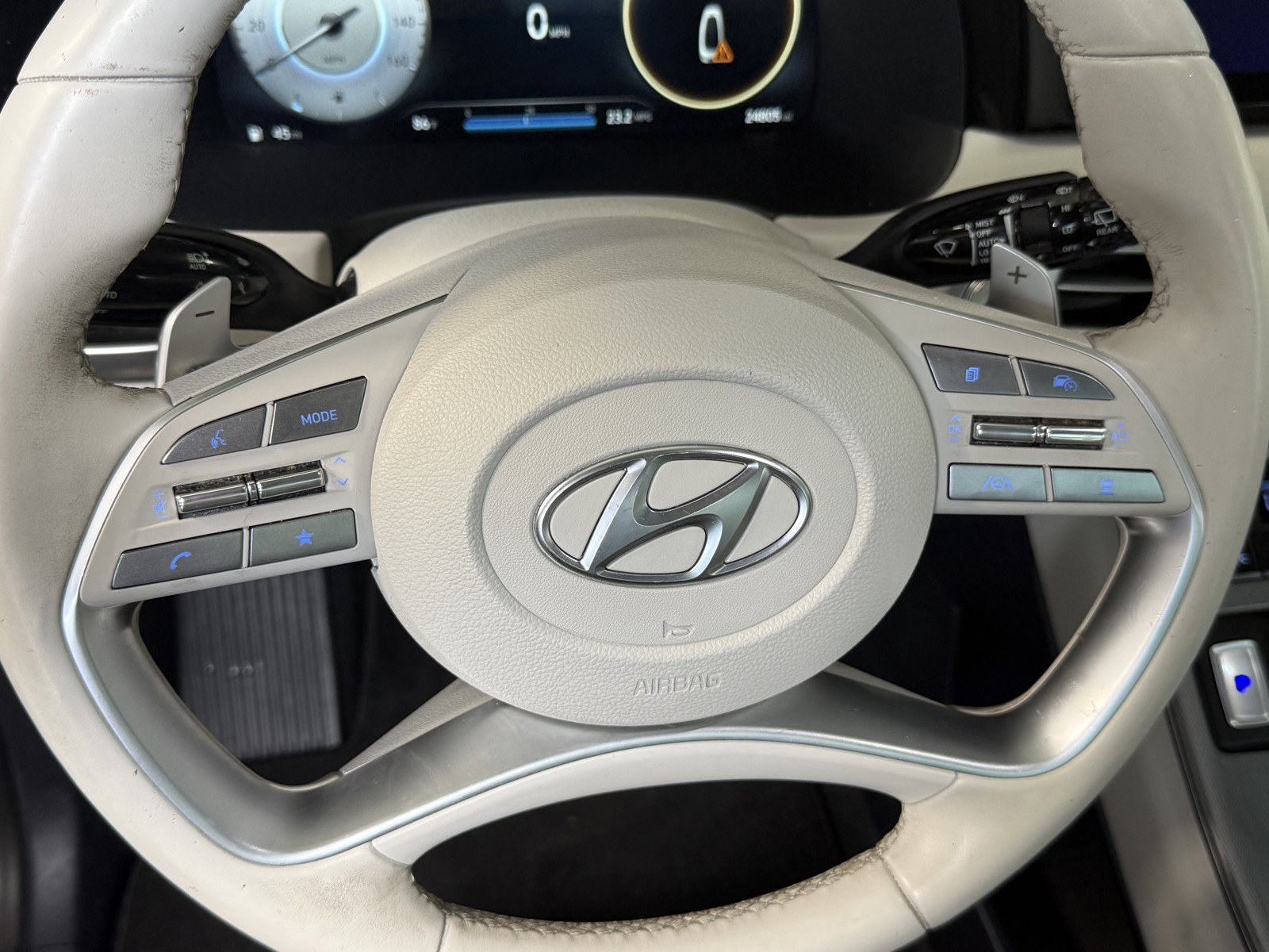 Used 2023 Hyundai Palisade Limited AWD/4WD image 19