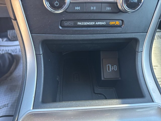 Used 2024 Ford Edge SEL w/ Convenience Package image 12