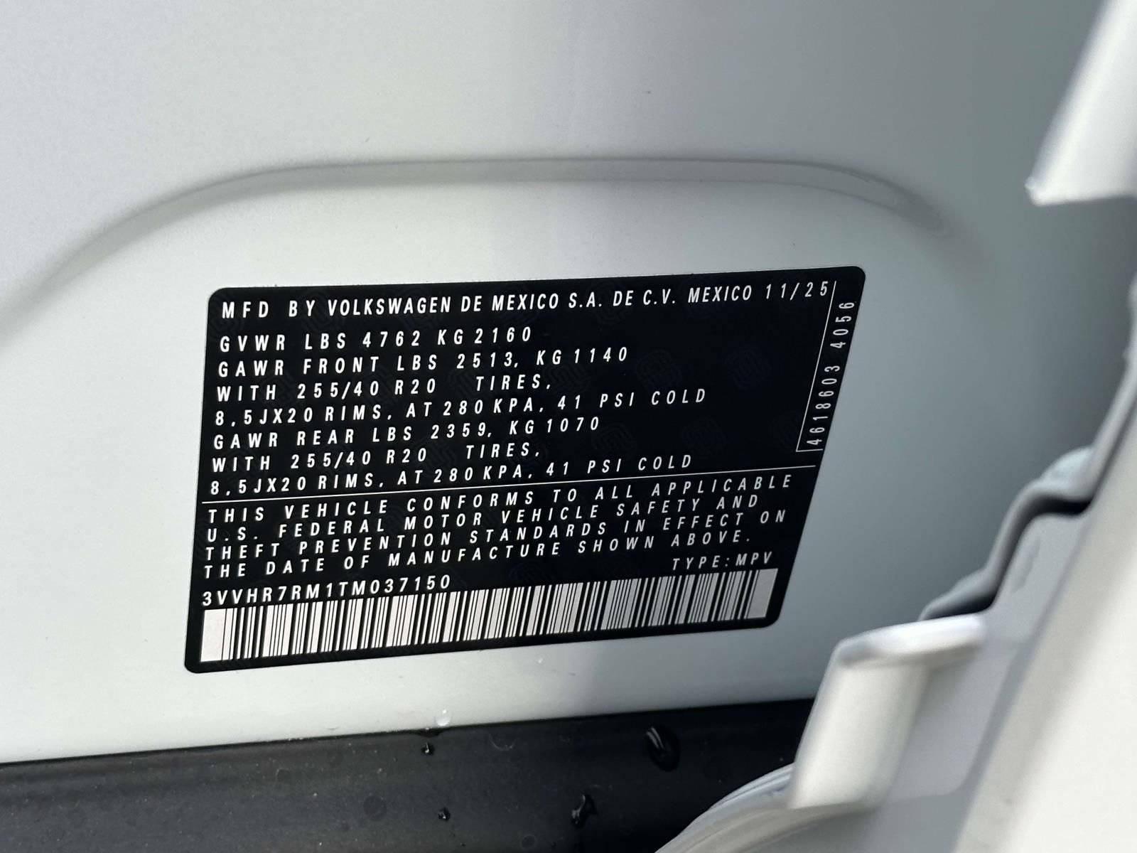 New 2026 Volkswagen Tiguan SE R-Line image 16