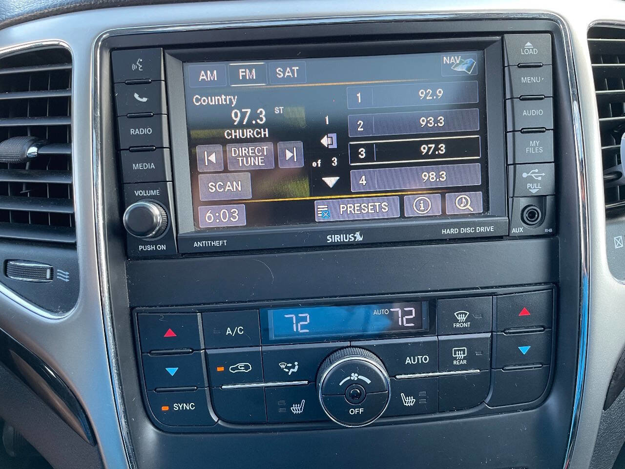 Used 2013 Jeep Grand Cherokee Laredo image 20