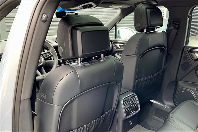 New 2025 Porsche Macan image 26