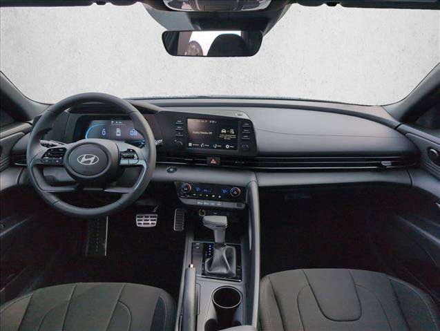 New 2026 Hyundai Elantra Sport FWD image 18