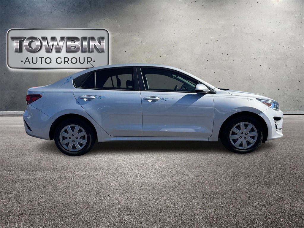 Used 2022 Kia Rio S image 3