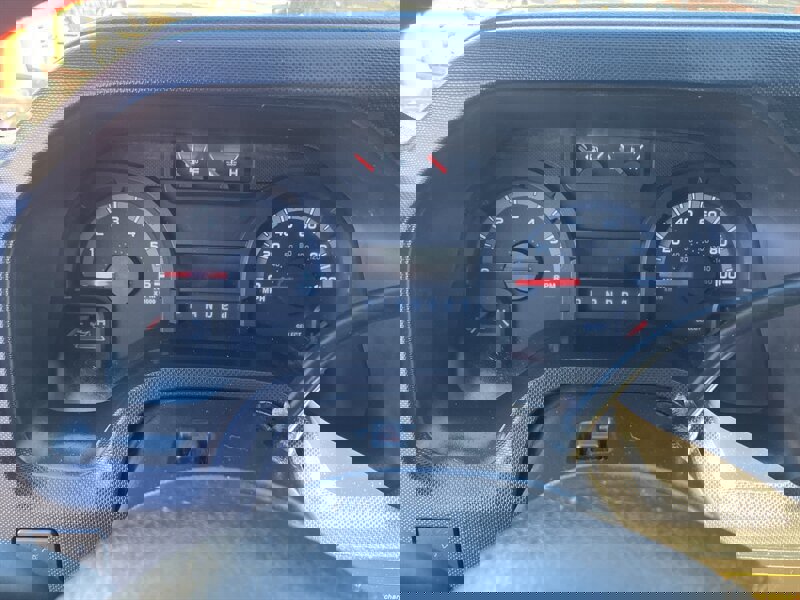 Used 2011 Ford E-250 and Econoline 250 image 10