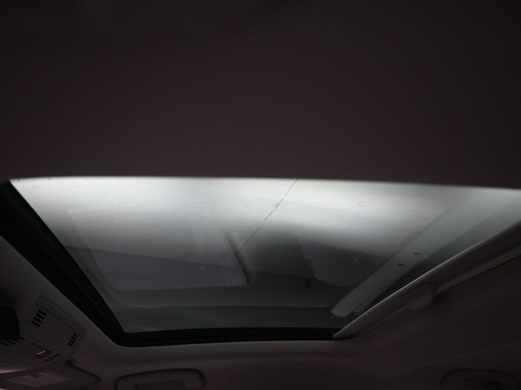 New 2026 Volkswagen Jetta SE FWD image 19