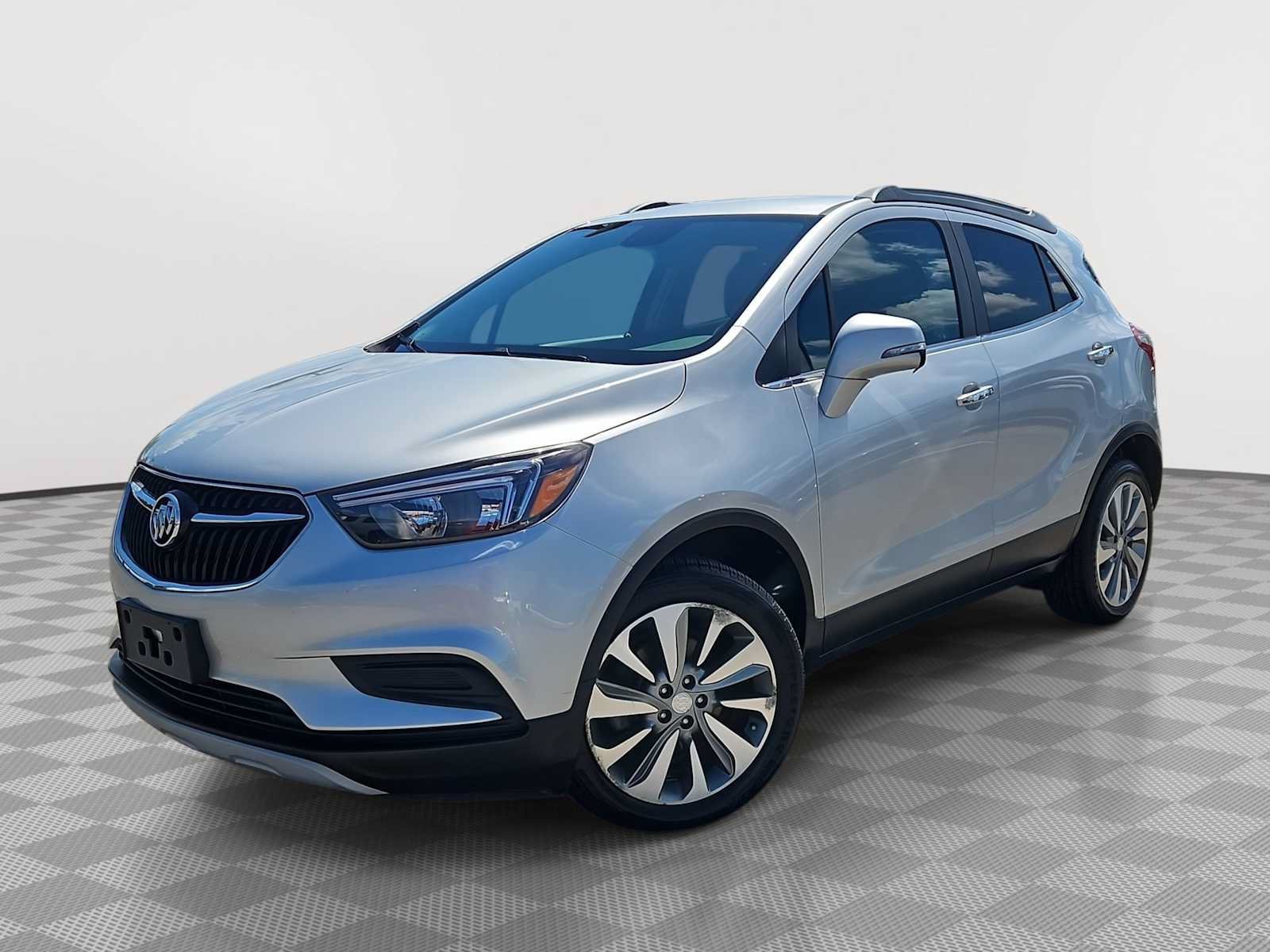 Certified 2018 Buick Encore Preferred FWD image 1