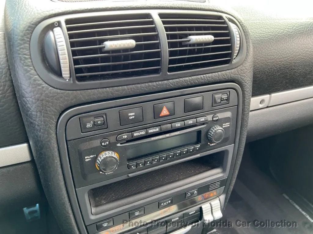 Used 2005 Porsche Cayenne S image 33