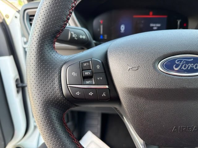 Used 2024 Ford Escape ST-Line w/ Tech Pack #1 AWD/4WD image 22