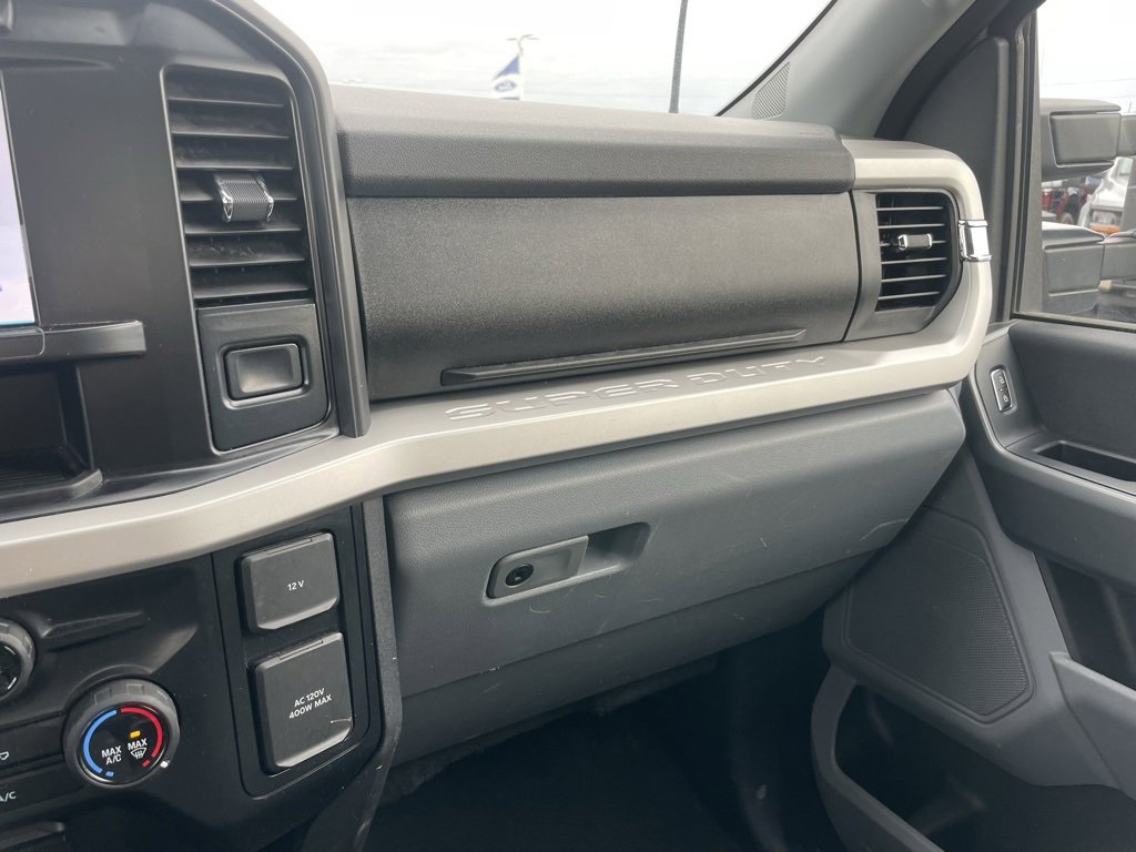 Used 2024 Ford F250 XLT image 47