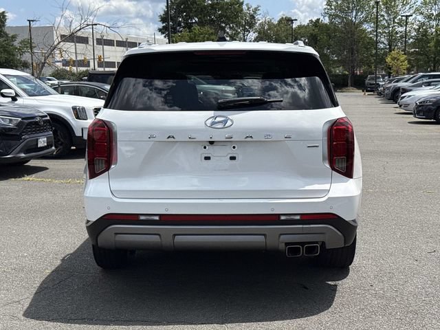 Used 2023 Hyundai Palisade Limited AWD/4WD image 3