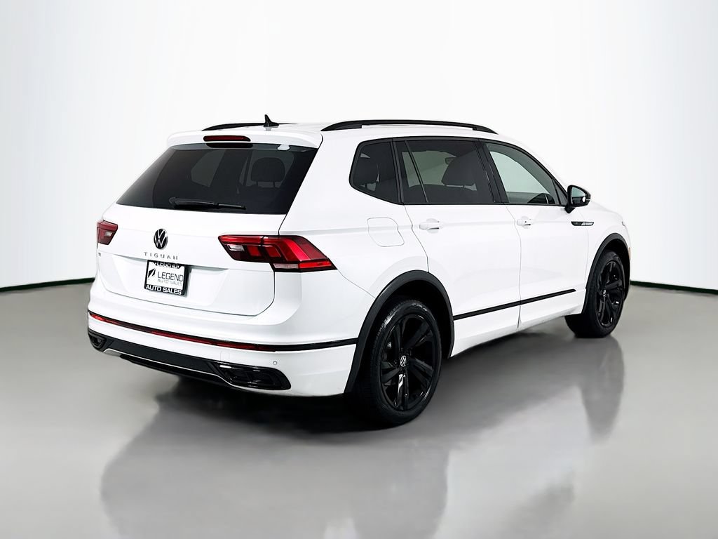 Used 2024 Volkswagen Tiguan SE R-Line FWD image 5