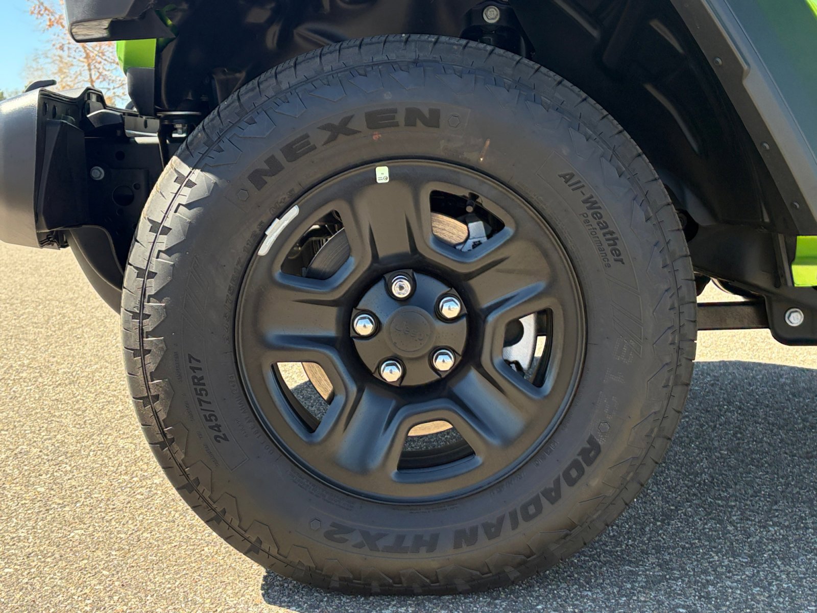 Used 2025 Jeep Wrangler Sport S image 12