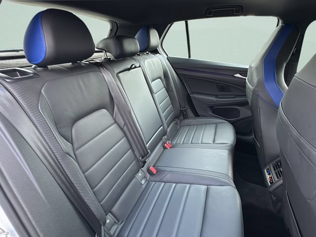 Used 2023 Volkswagen Golf R AWD/4WD image 18