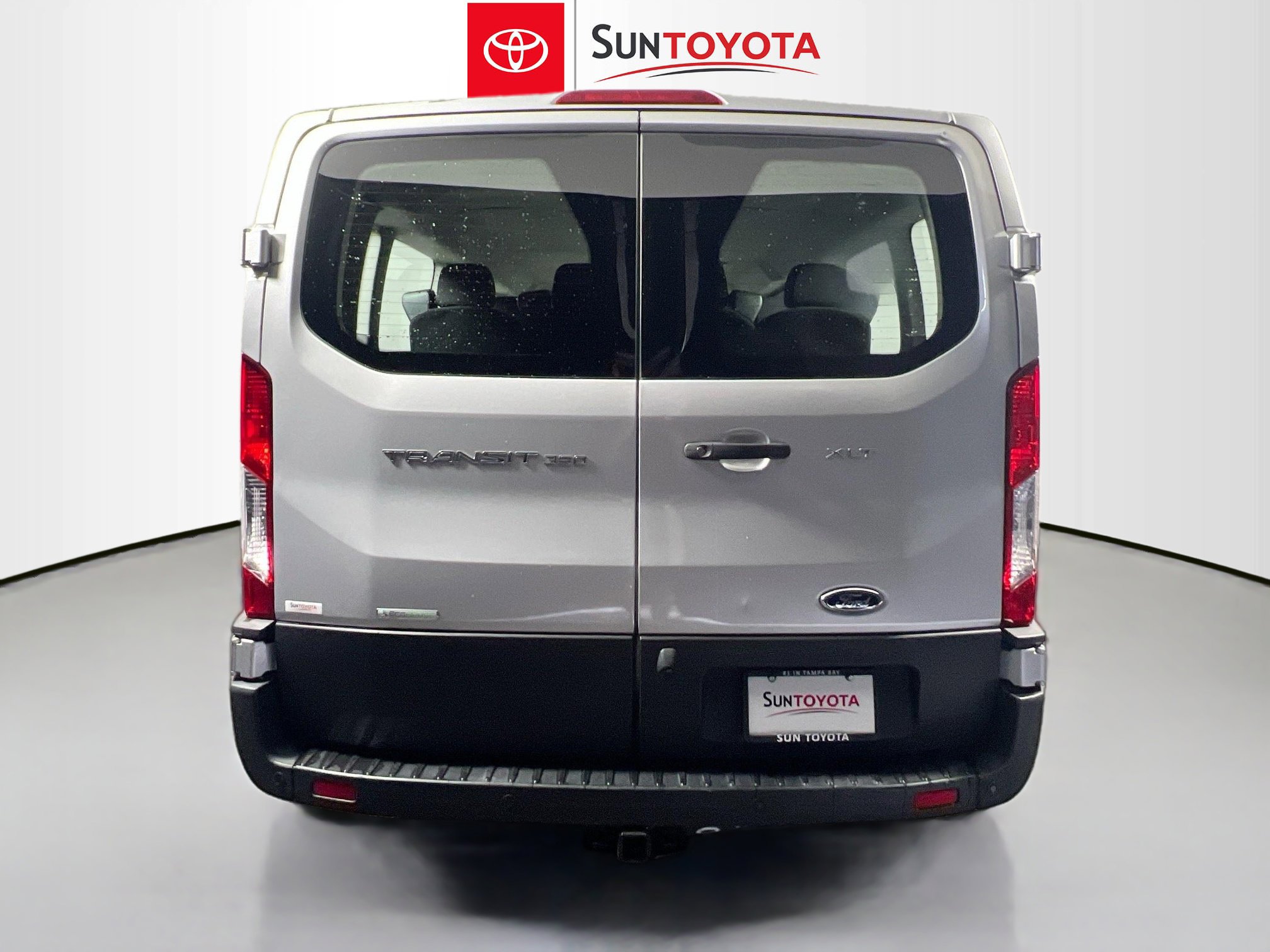 Used 2021 Ford Transit 350 XLT image 5