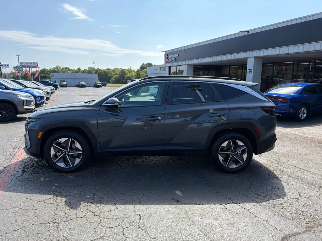 Used 2025 Hyundai Tucson SEL FWD image 10