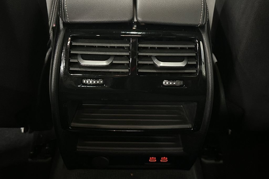 Used 2023 BMW 530e w/ M Sport Package RWD image 14