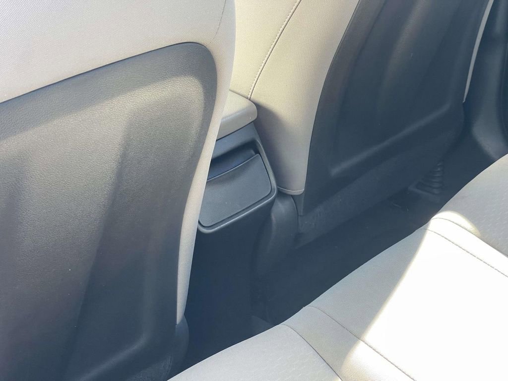 Used 2020 Hyundai Elantra Value Edition w/ Cargo Package (C1) image 11