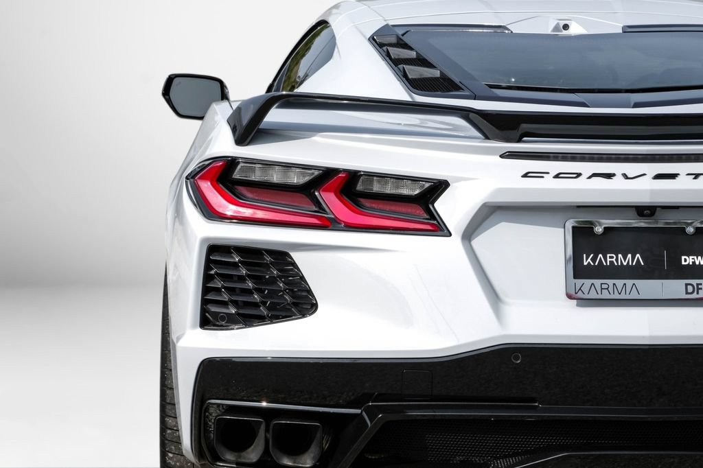 Used 2023 Chevrolet Corvette Stingray Preferred Cpe w/ Z51 Performance Package RWD image 38