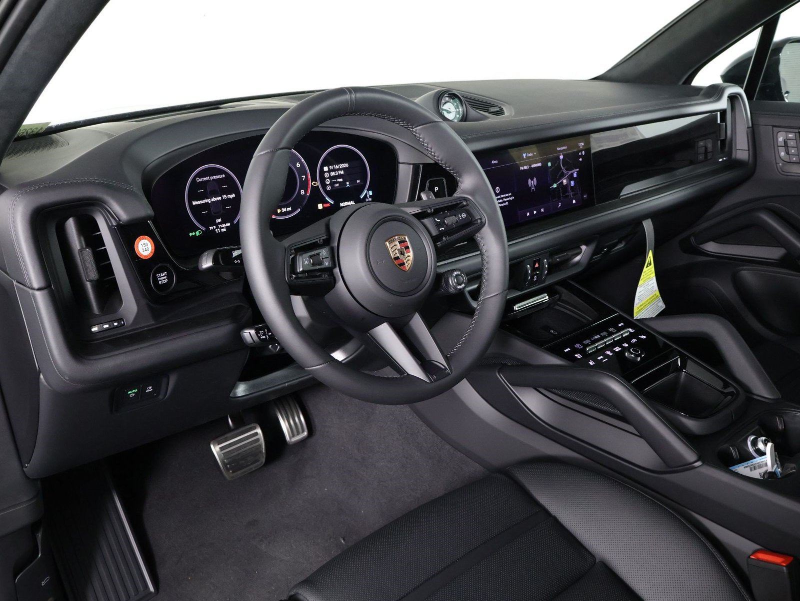 New 2026 Porsche Cayenne GTS AWD/4WD image 4