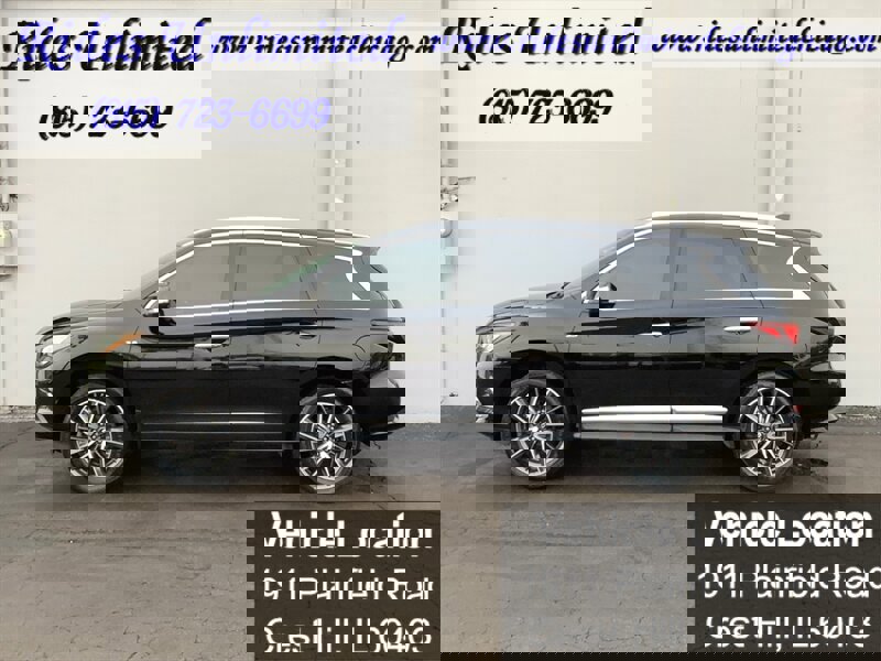 Used 2018 INFINITI QX60 Luxe w/ Deluxe Technology Package image 3