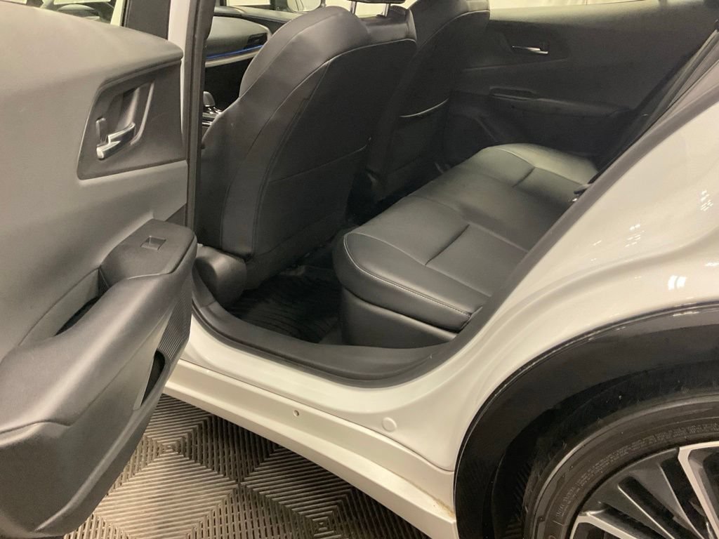 Used 2024 Toyota Prius XLE AWD/4WD image 21