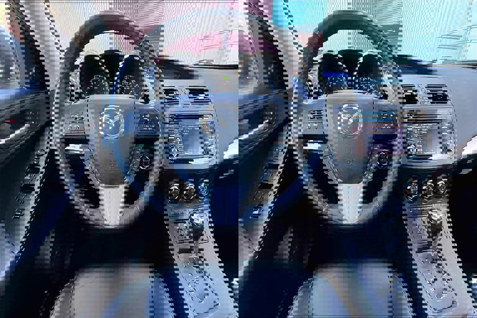 Used 2013 MAZDA MAZDA3 i Grand Touring image 5