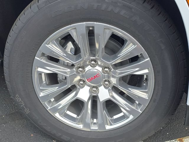 New 2026 GMC Yukon Denali AWD/4WD image 13