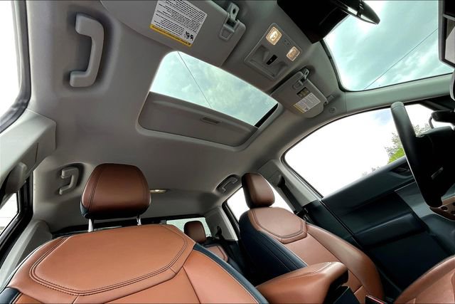 Used 2024 Ford Maverick Lariat w/ 4K Tow Package image 17