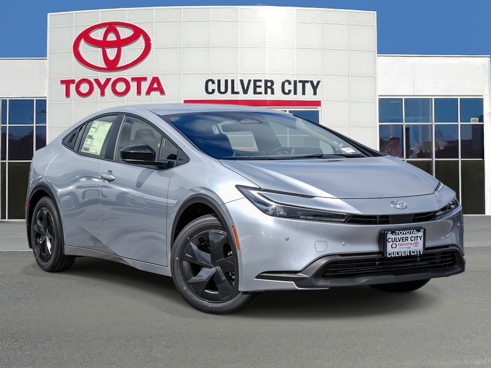New 2027 Toyota Prius LE