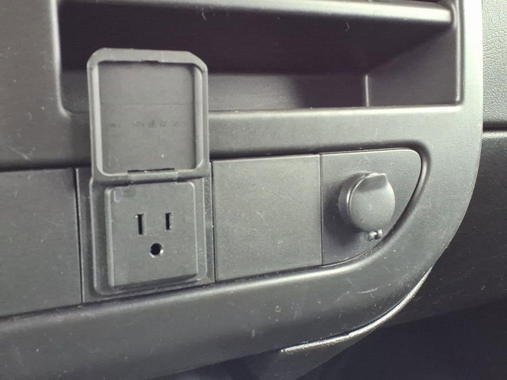 Used 2024 GMC Savana 2500 w/ Driver Convenience Package image 24