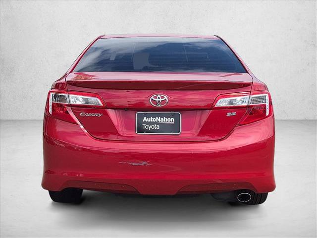 Used 2014 Toyota Camry SE FWD image 6