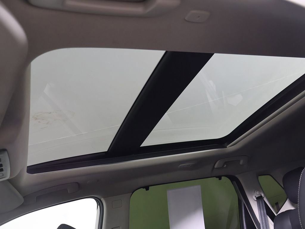 Used 2023 Nissan Rogue Platinum image 20