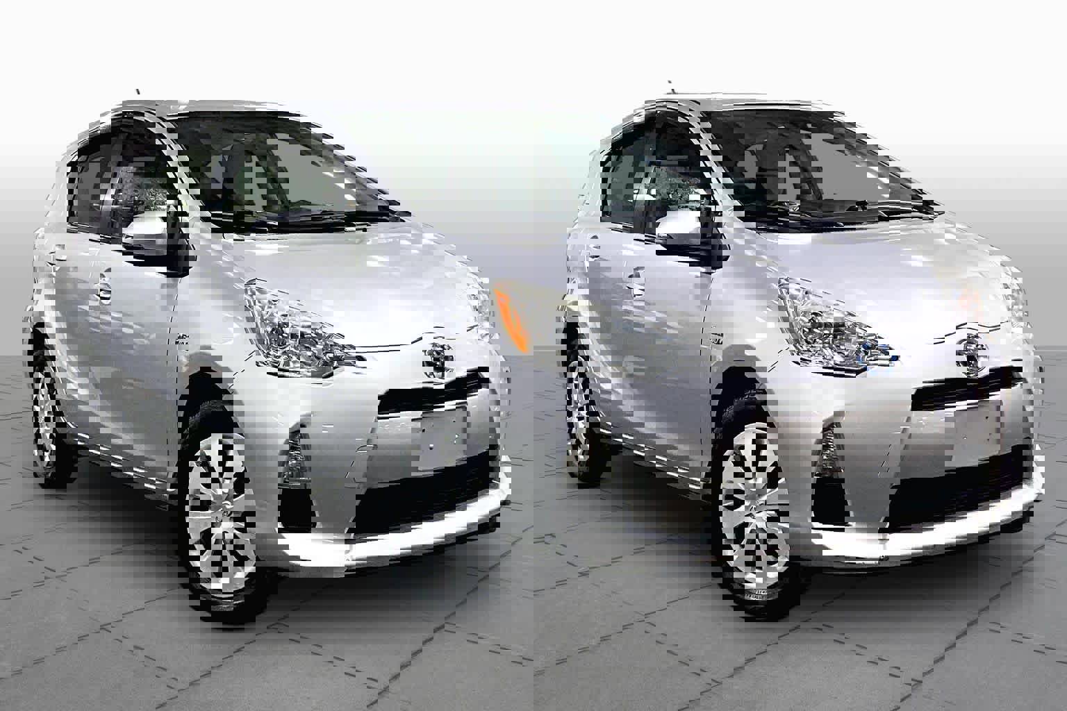 Used 2014 Toyota Prius C One FWD image 3