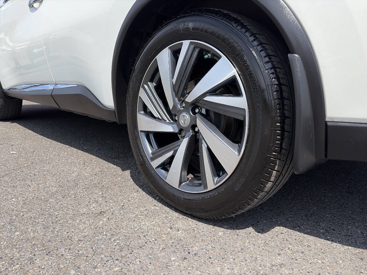Used 2015 Nissan Murano Platinum w/ Platinum Technology Package AWD/4WD image 4