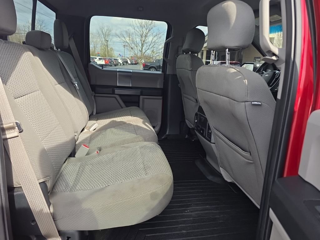 Used 2017 Ford F150 XLT w/ Equipment Group 302A Luxury AWD/4WD image 43