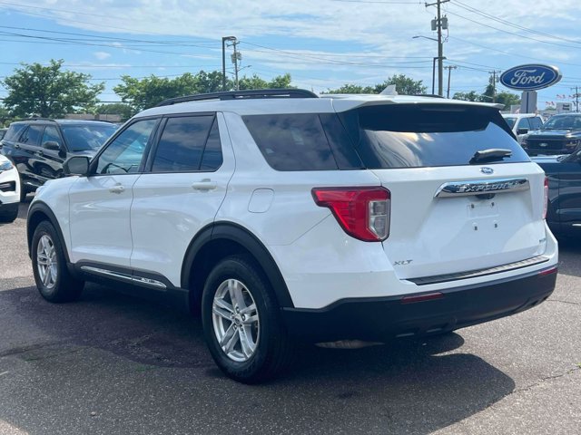 Used 2020 Ford Explorer XLT AWD/4WD image 8