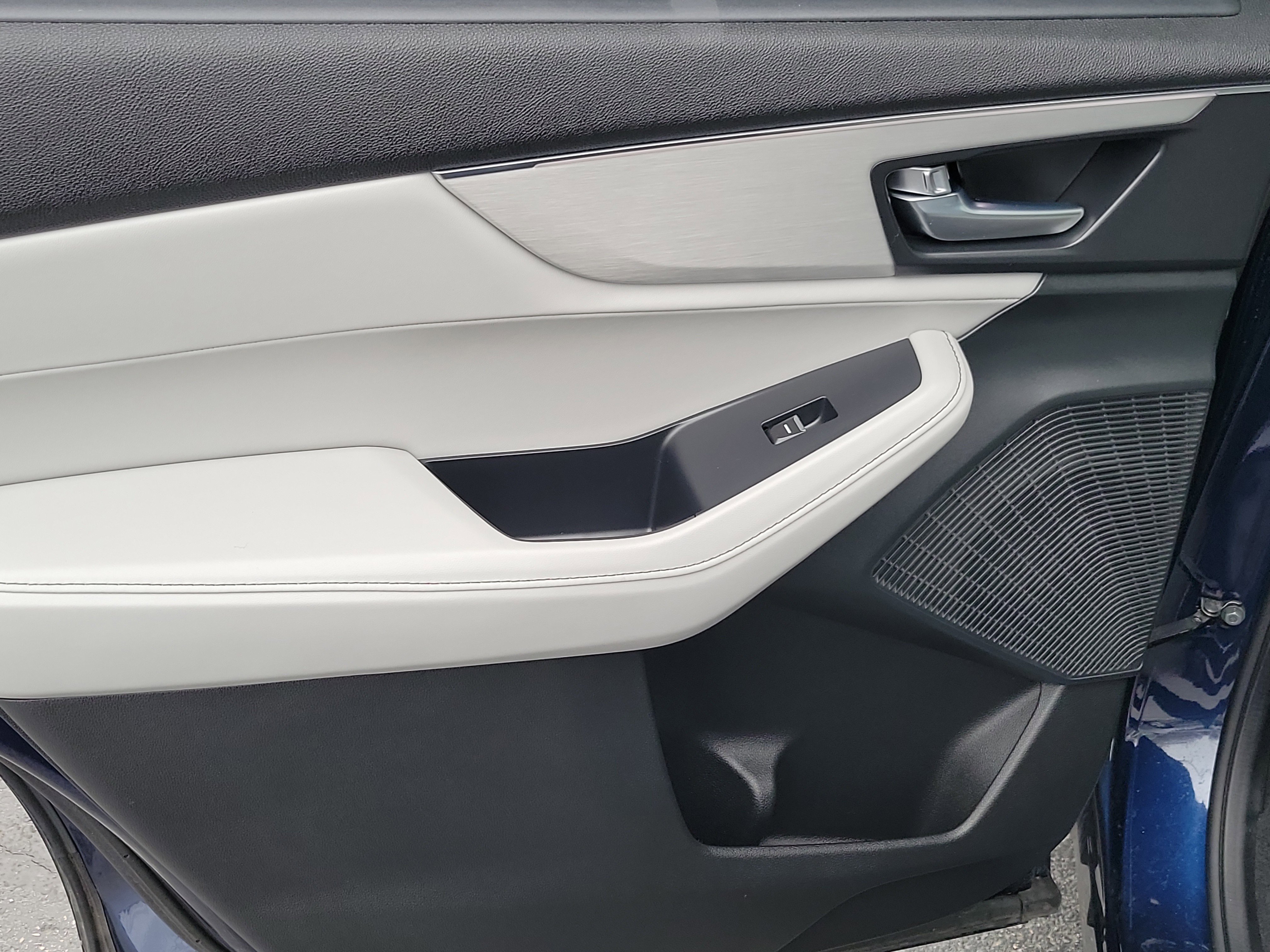 Used 2024 Acura MDX FWD w/ Technology Package image 13