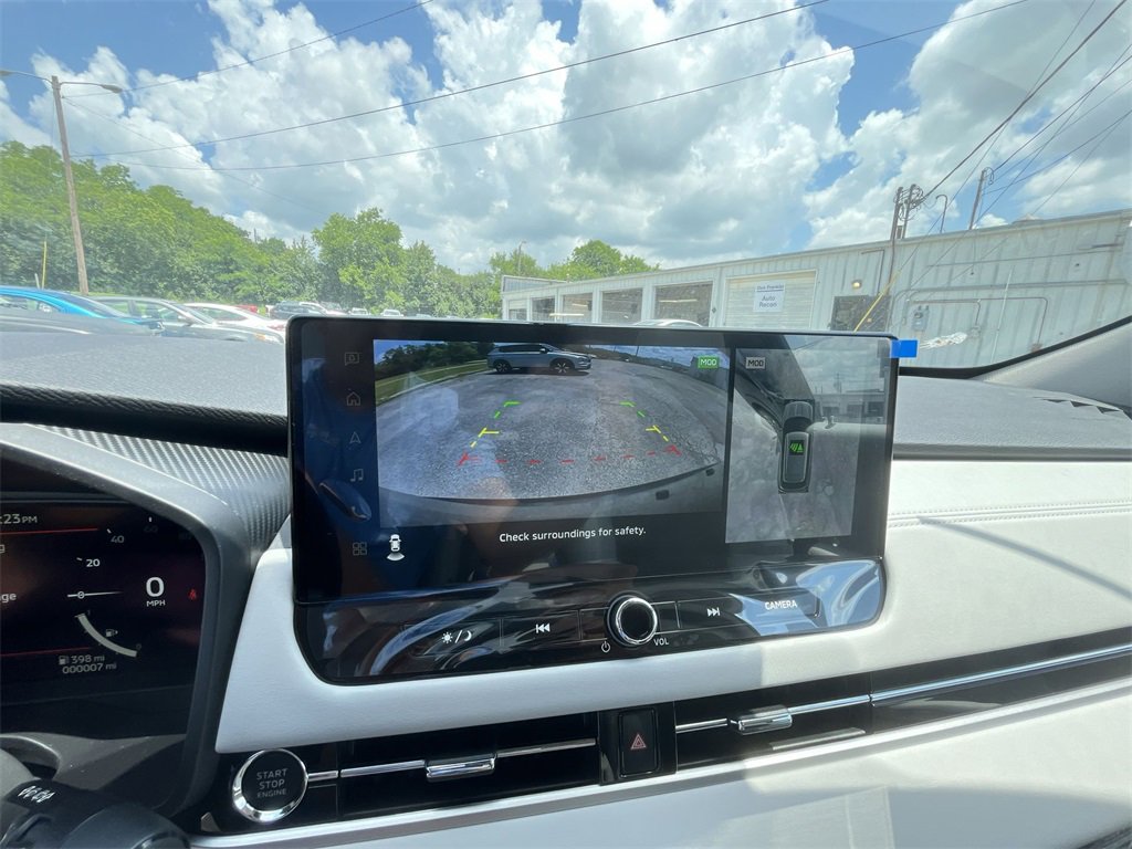 New 2025 Mitsubishi Outlander SE image 17