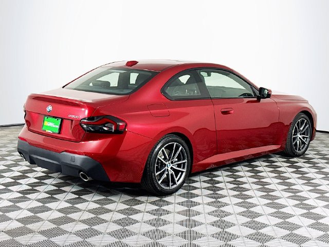 Used 2025 BMW 230i Coupe w/ Premium Package RWD image 8