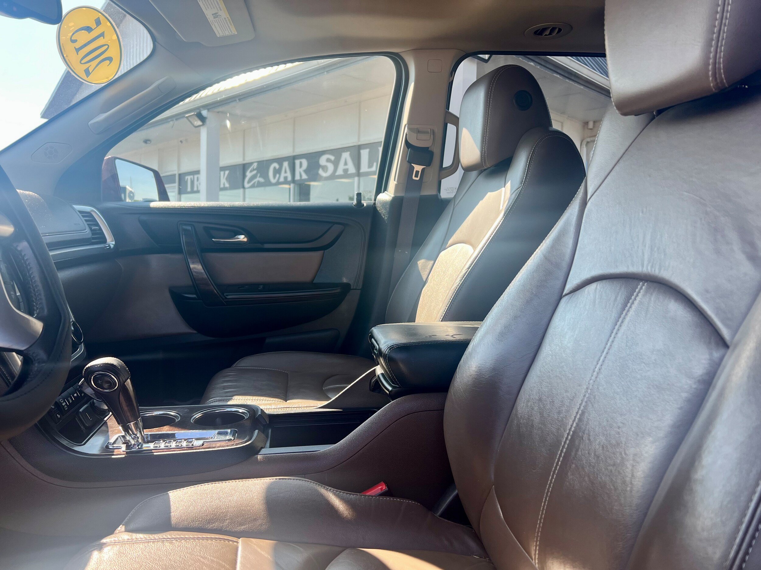 Used 2015 GMC Acadia SLT w/ Open Road Package FWD image 11