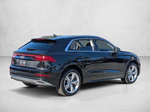 Certified 2023 Audi Q8 Prestige image 5
