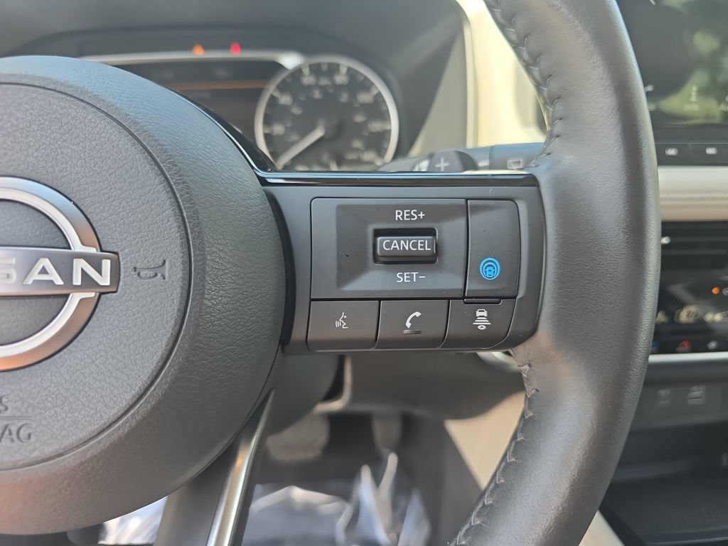 Used 2023 Nissan Rogue SL w/ SL Premium Package AWD/4WD image 18