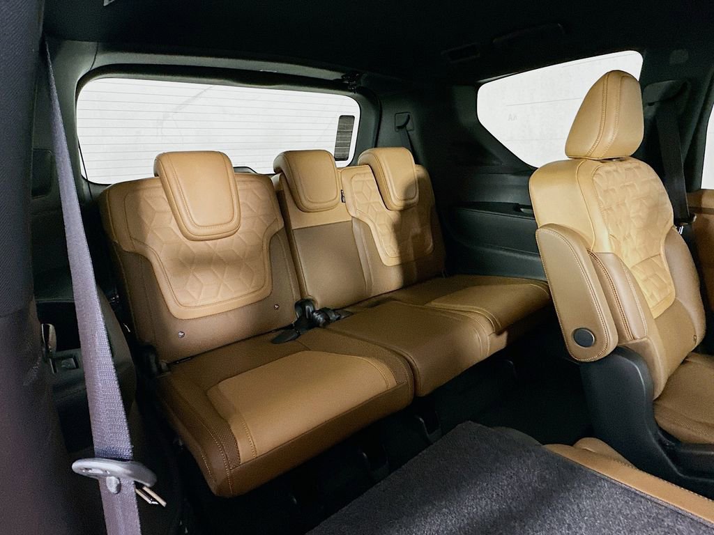 New 2026 Nissan Armada Platinum Reserve image 36