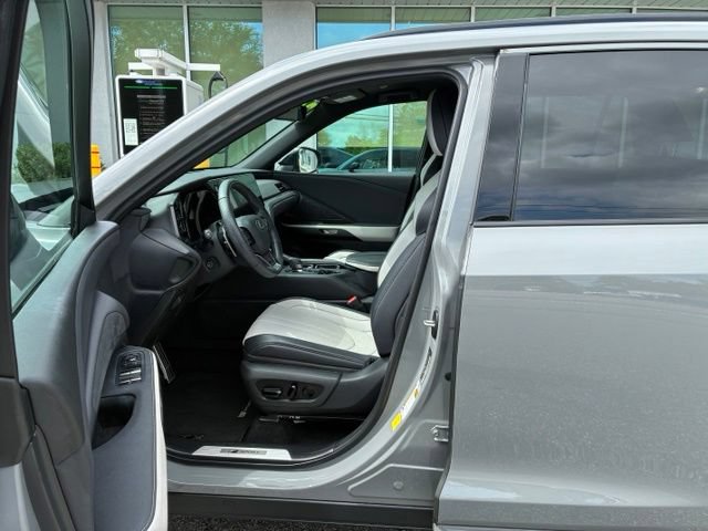 Used 2024 Lexus TX 500h AWD w/ Technology Package image 12